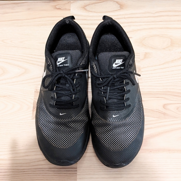 Nike sneakers - Picture 3 of 8